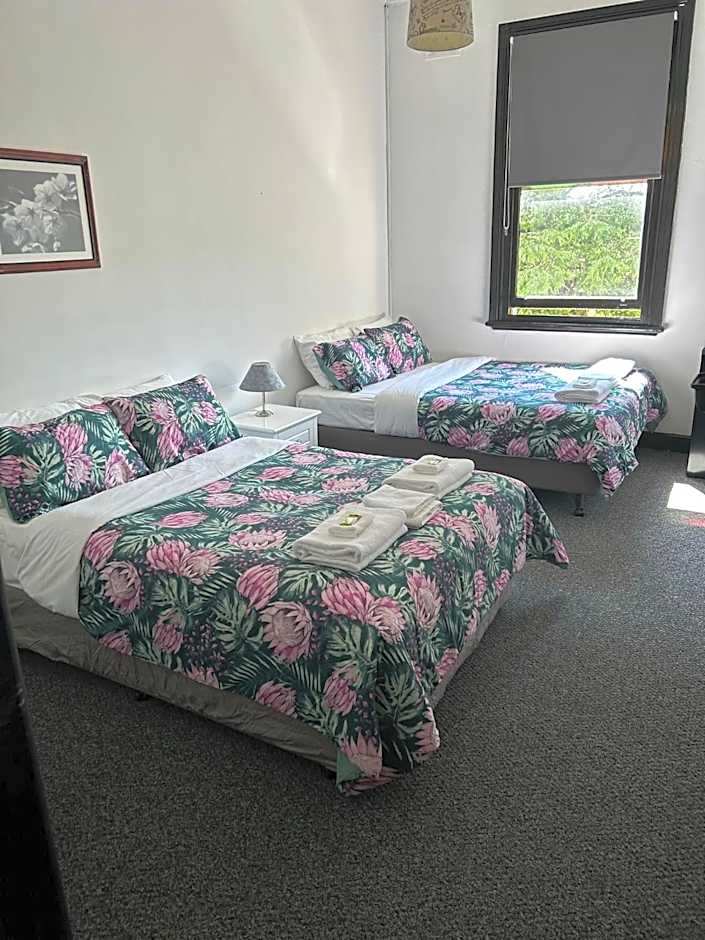 imperial hotel motel portland 2847