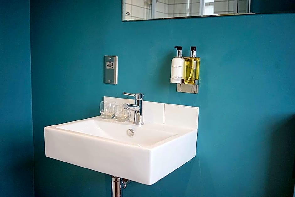The Alma Taverns Boutique Suites - Room 5 - Hopewell