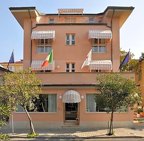 Florentia Hotel