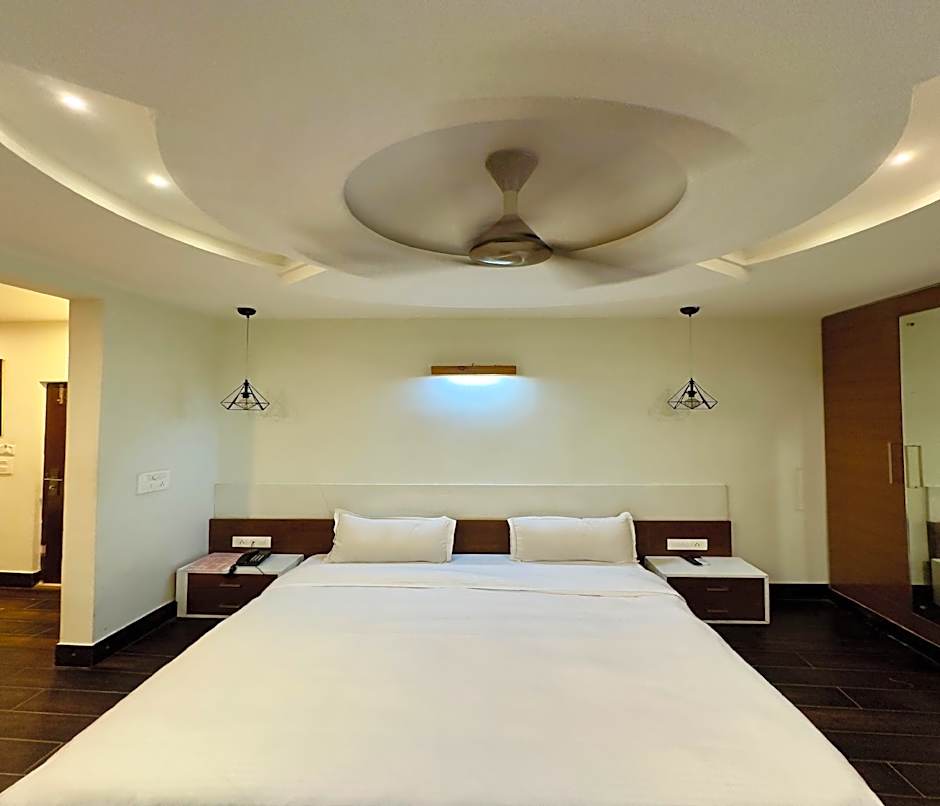 Hotel Himalaya Haridwar @ Har Ki Pauri Road