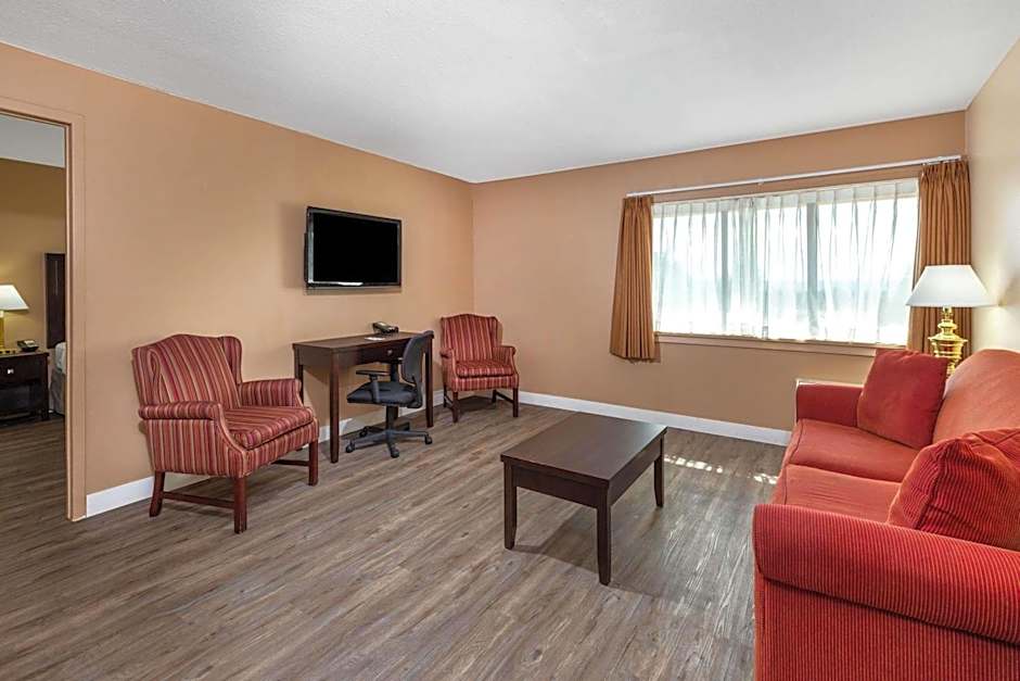 Ramada by Wyndham Coquitlam