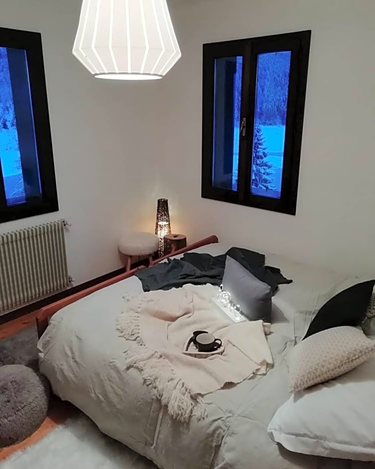 Elison-on the lake B&B