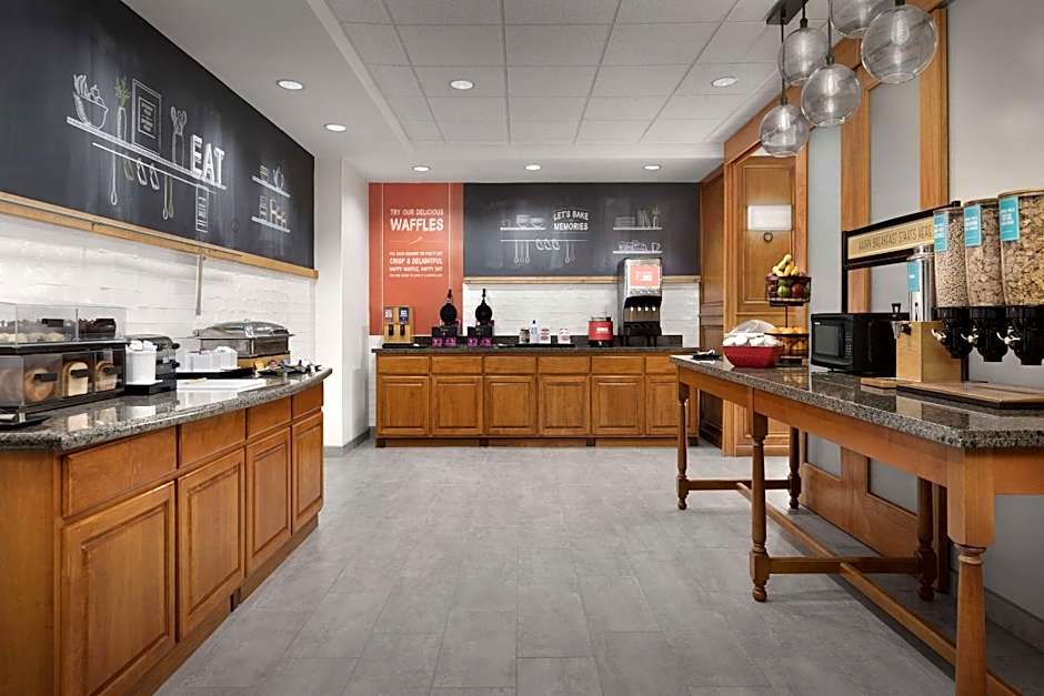 Hampton Inn By Hilton Waterloo, Ia