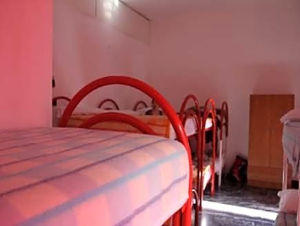 Hostel California