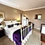 Bettie's Luxury Lodge