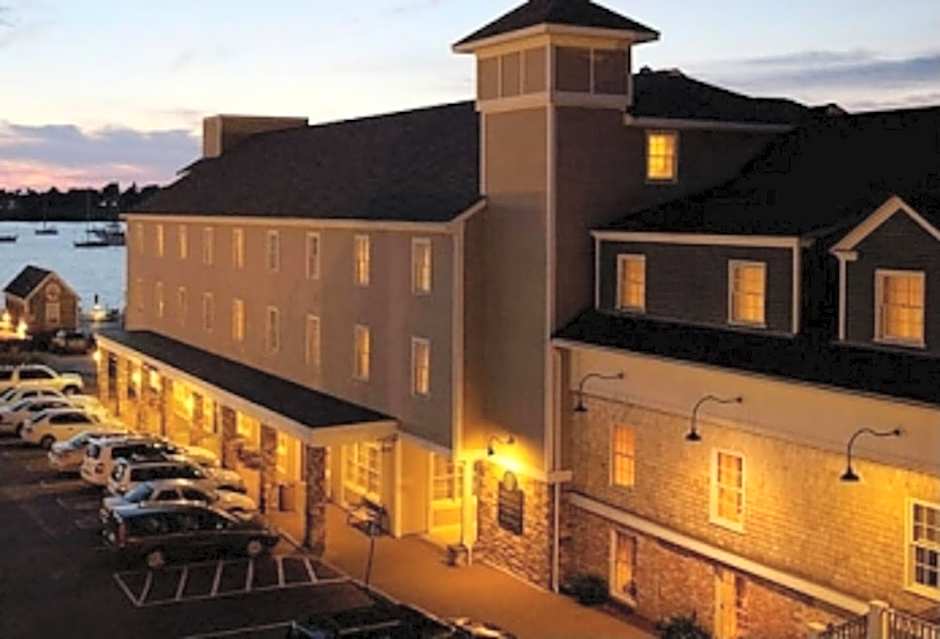 Bristol Harbor Inn