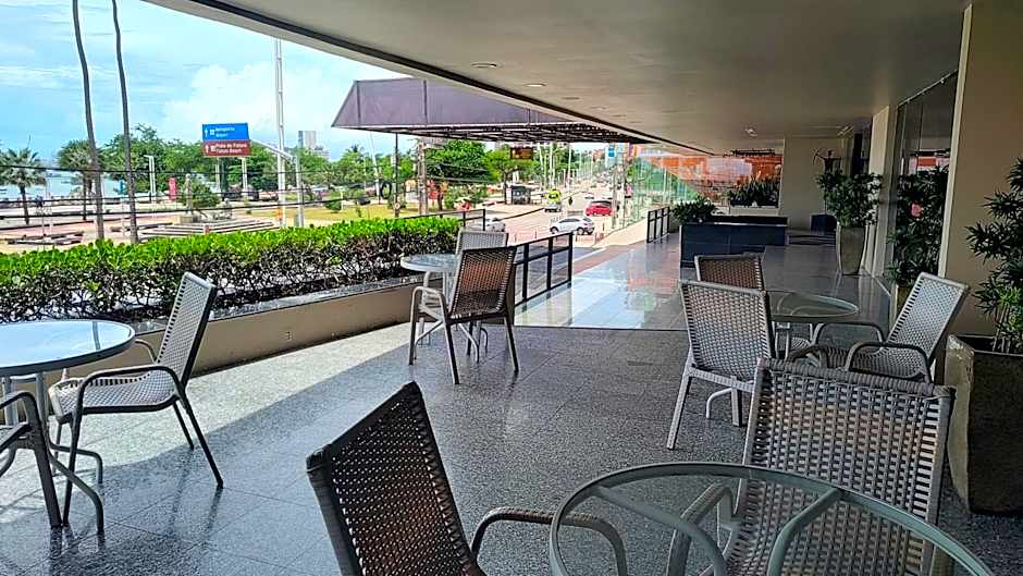 Apto Beira Mar 2102