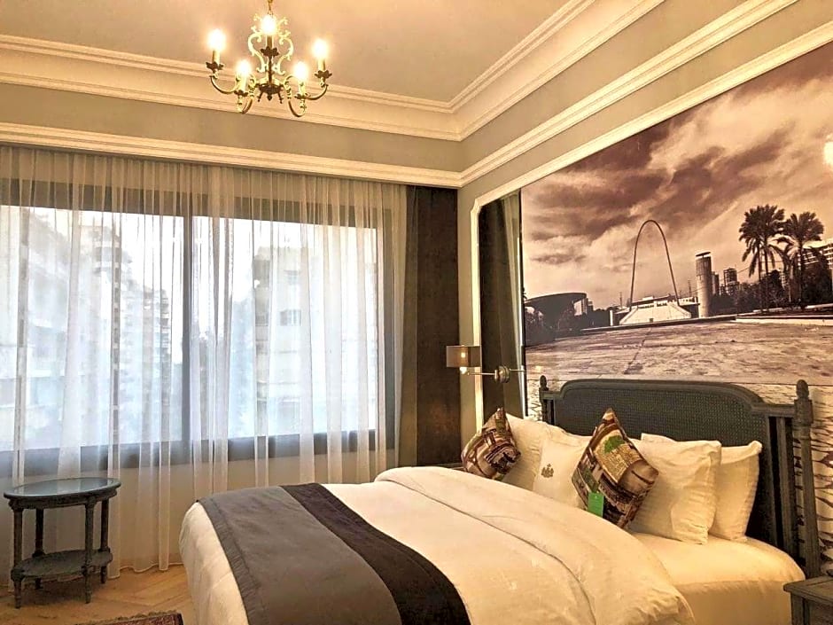 Le Bristol Hotel