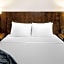 Watt Hotel Rahway Tapestry Collection by Hilton