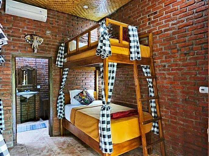 Bunut Tree Hostel