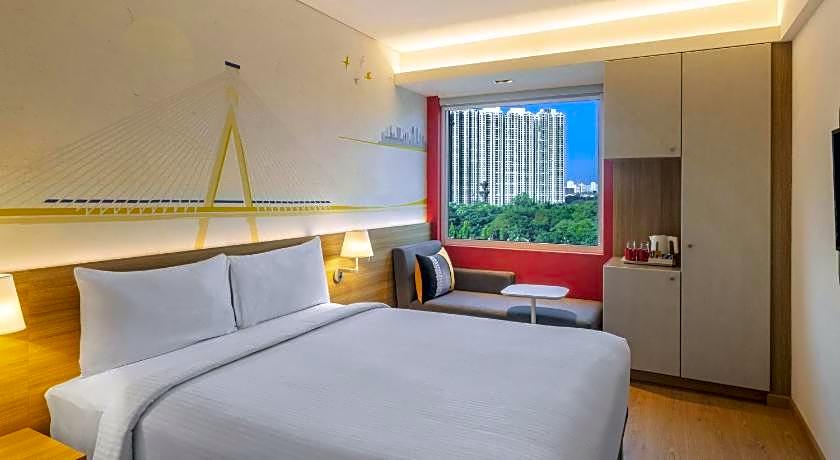 ibis Thane