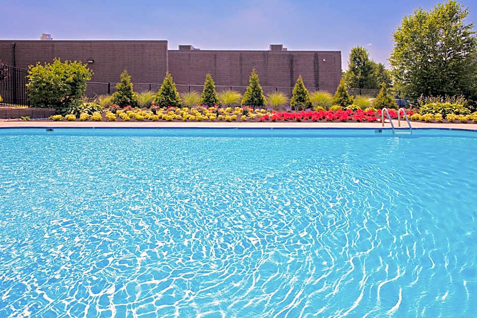 Radisson Freehold