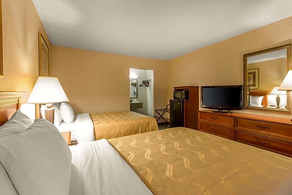 Quality Inn & Suites Conference Center Mcdonough