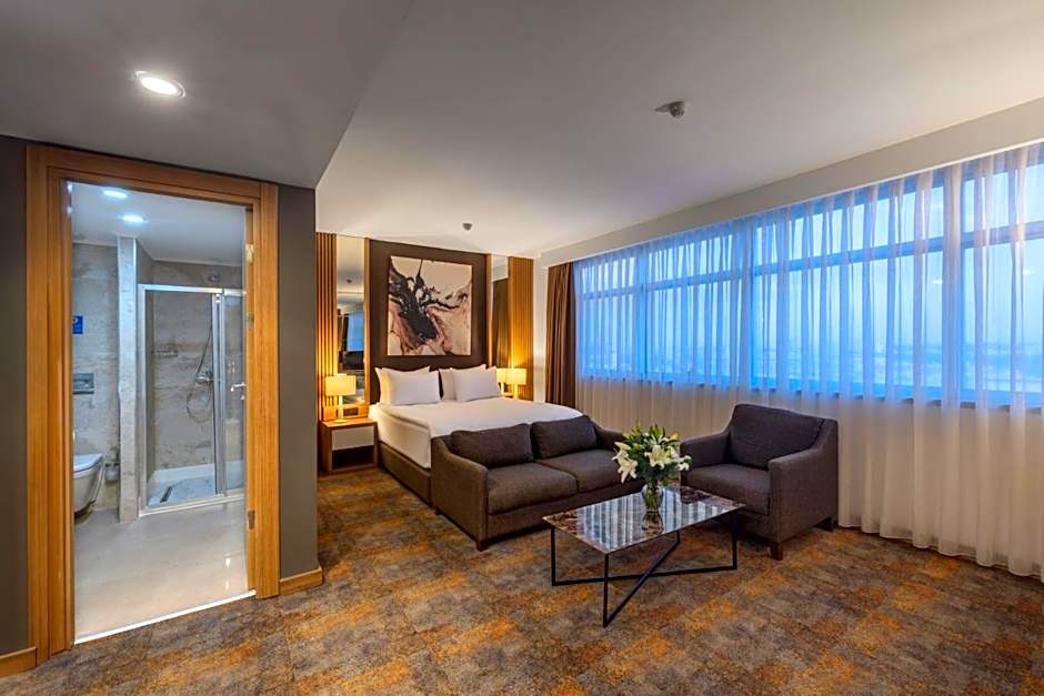 Grand Sapphire City Hotel