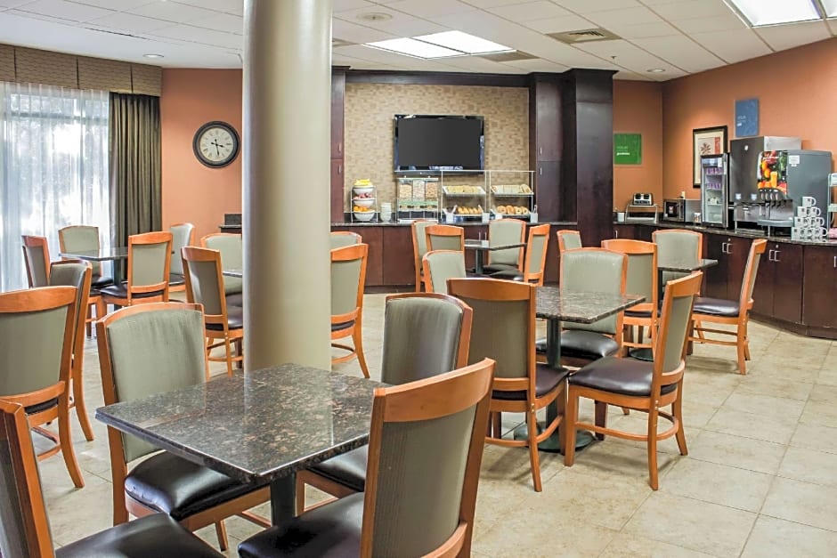 Comfort Suites Raleigh Durham Airport/RTP