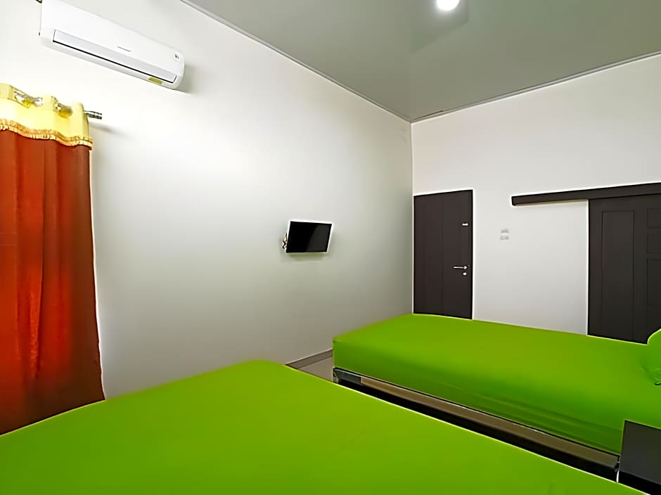 RedDoorz near Taman Merdeka Metro Lampung