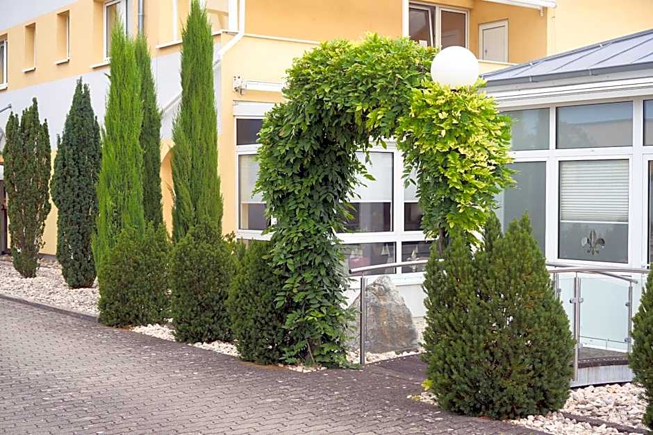 eXo Individual Hotel Waghäuseler Hof