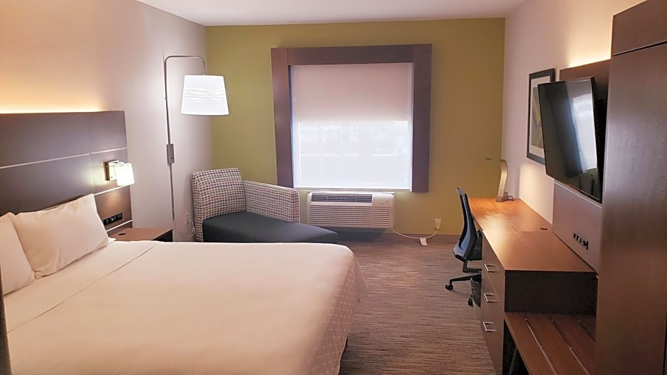 Holiday Inn Express Hotel and Suites Weslaco By IHG