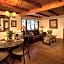 Cottam's Lodge by Alpine Village Suites