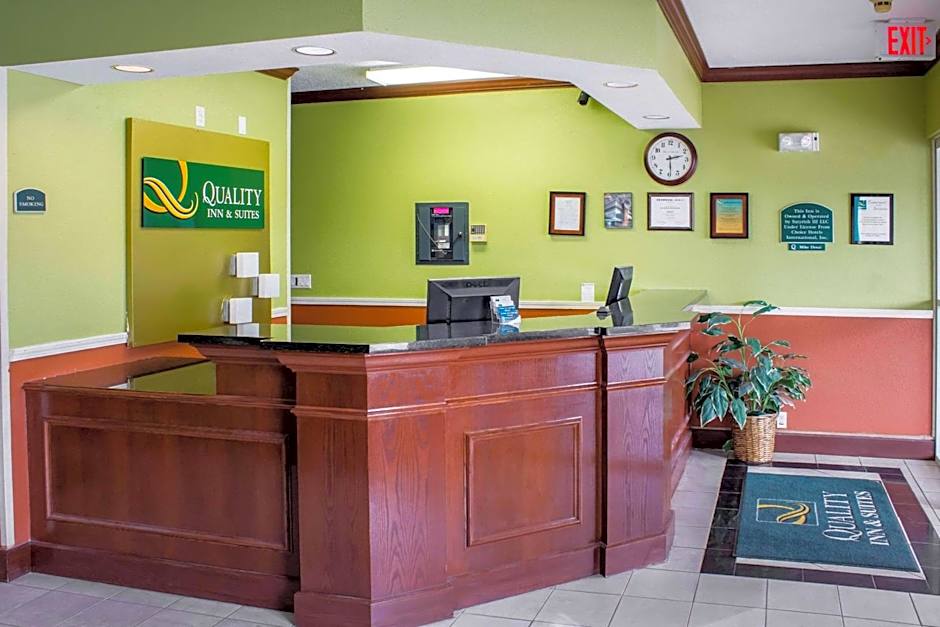 Quality Inn & Suites Sioux City Southeast