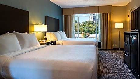 Queen Room with Two Queen Beds - Hearing Accessible/Non-Smoking