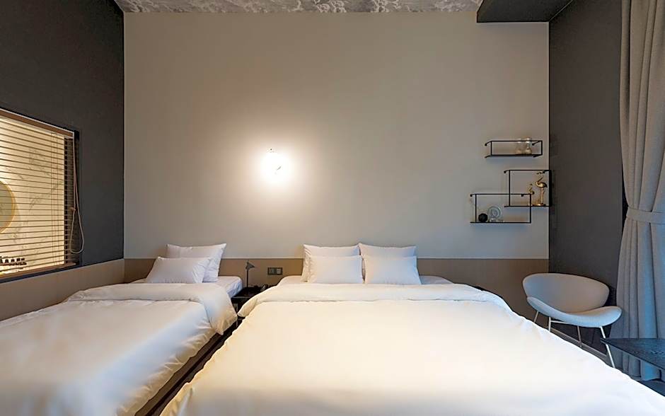 Hound Hotel Changwon - Jinhae Yongwon