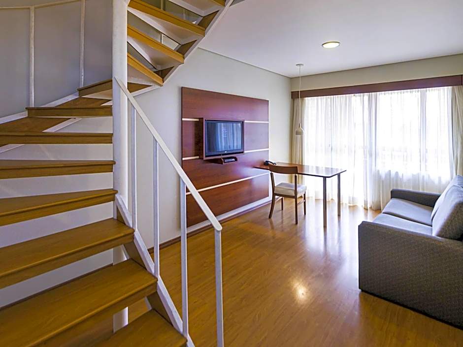 Mercure Curitiba Golden Hotel