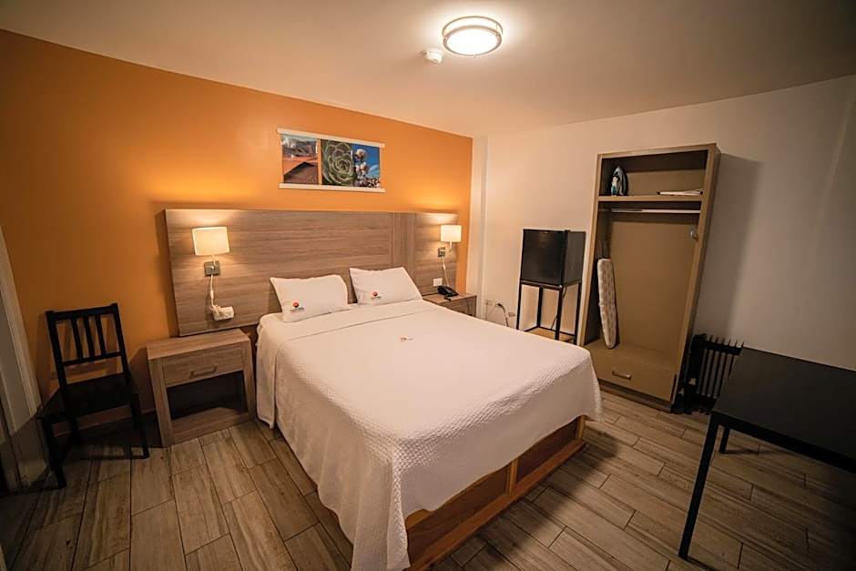 California Comfort & Suites
