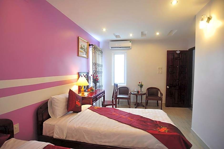 Ruby Hotel