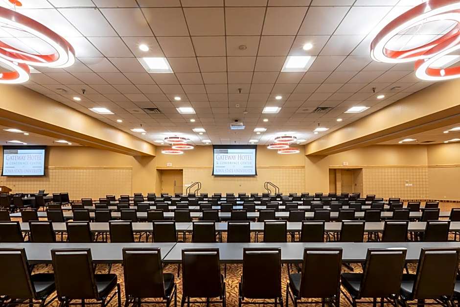 Gateway Hotel And Conference Center