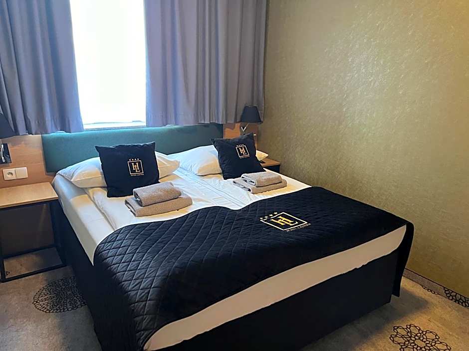 Apartamenty Katowice by Lantier - Swimming Pool Zone