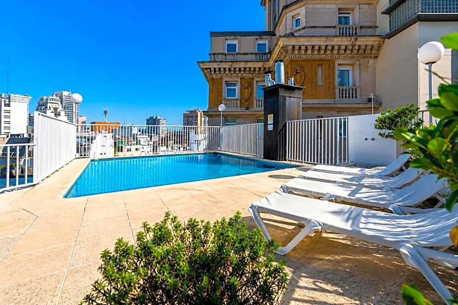 Feir's Park Hotel & Rooftop