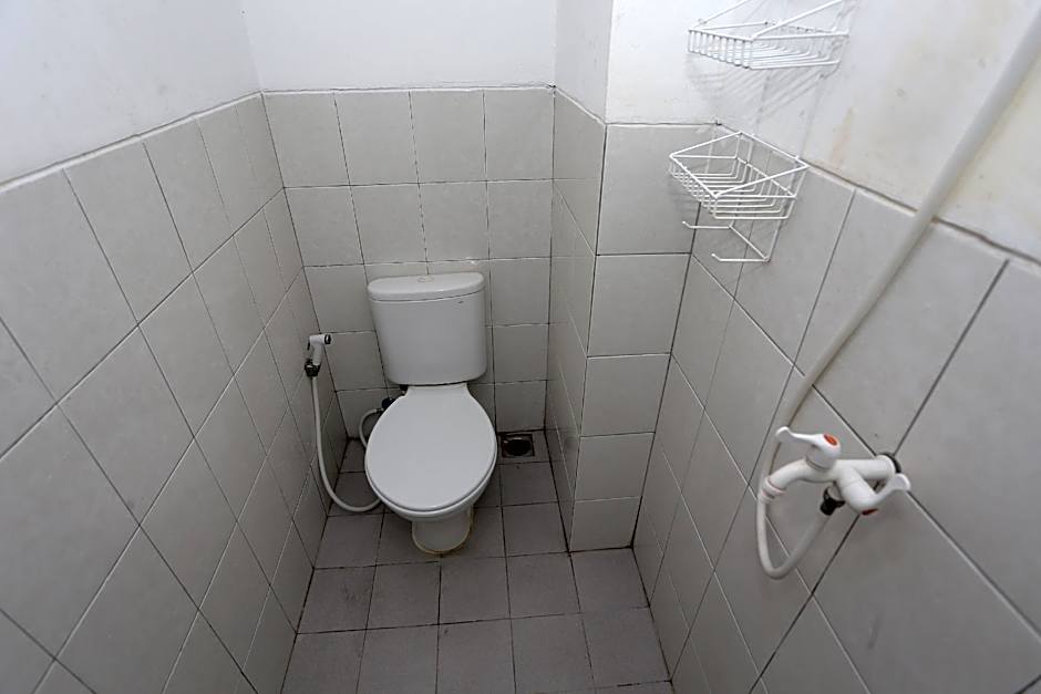 Collection O 93750 Luxury Rooms @ Urbantown Serpong