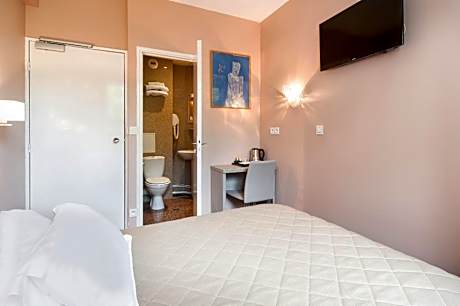 Single Room with Shower