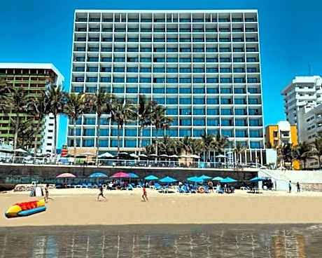 Viaggio Resort Mazatlán