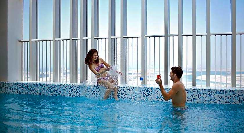 Hala Arjaan by Rotana Hotel