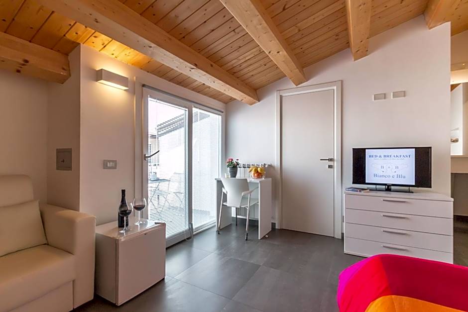 B&B Bianco E Blu
