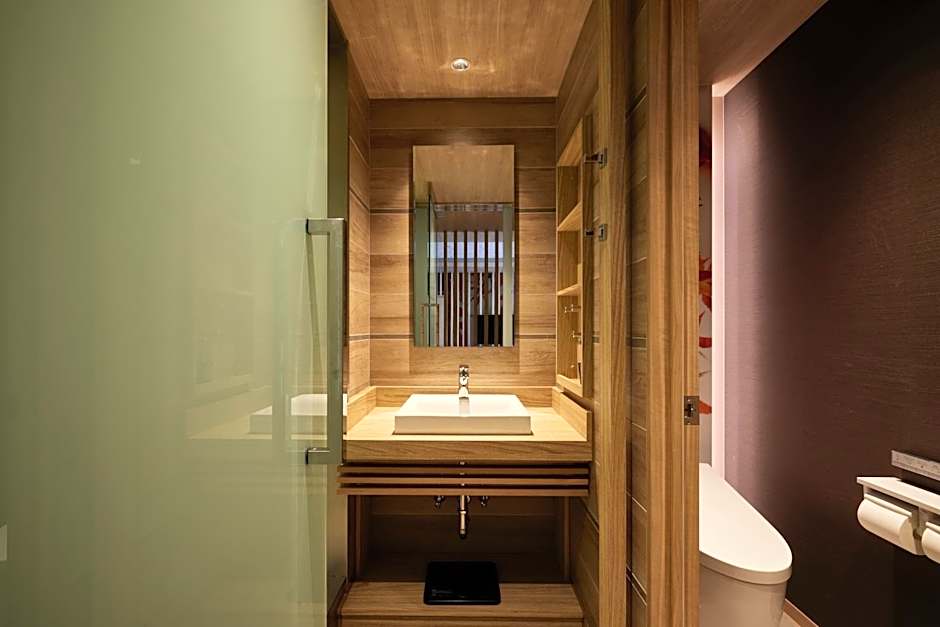 ALFIT HOTEL & BAR AKASAKA