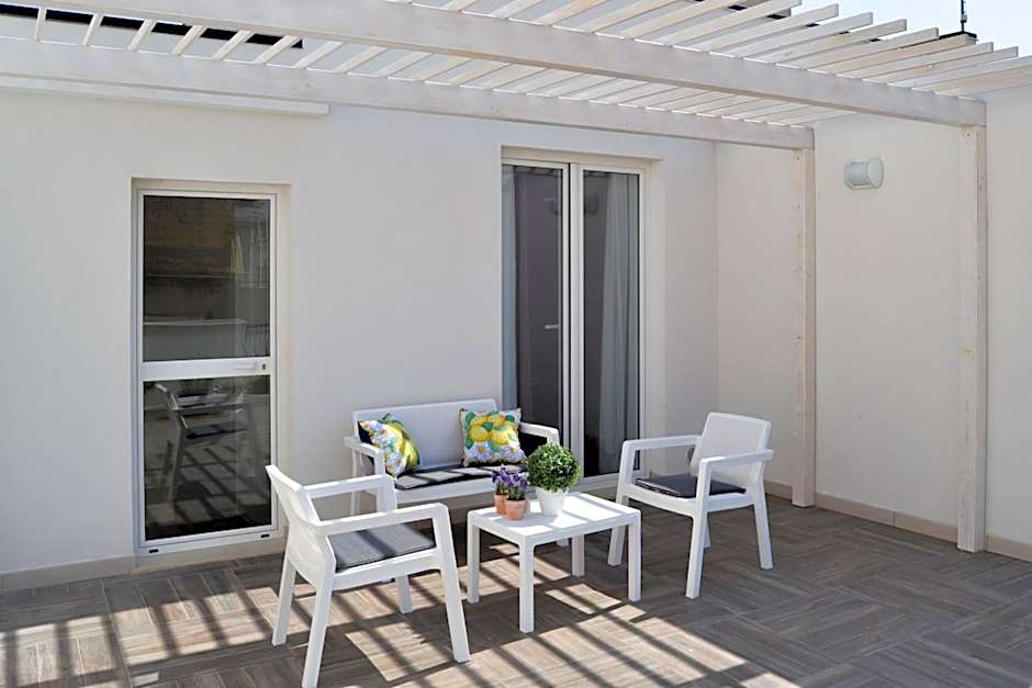 Quattroquarti Stradivari Home