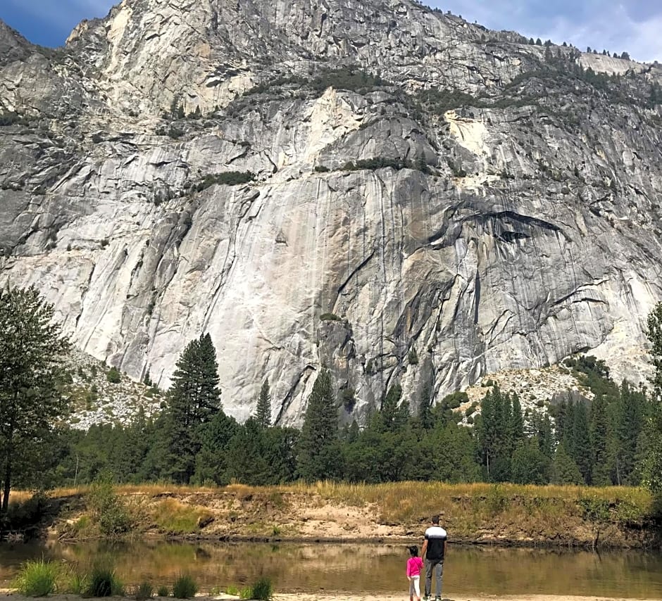 Travelodge by Wyndham Merced Yosemite