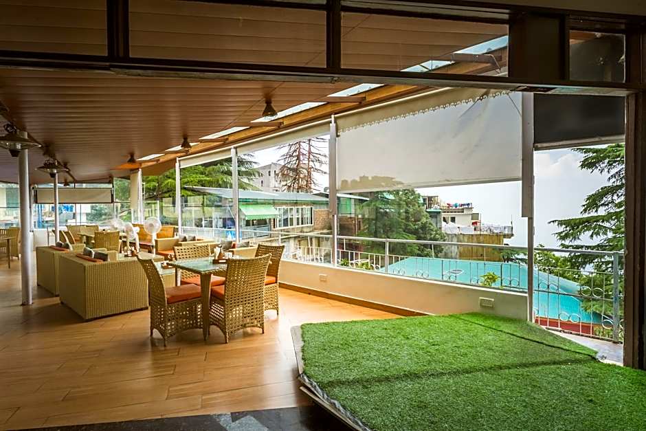 Tripli Hotels M & Resort