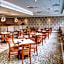 DoubleTree By Hilton Milwaukee Downtown