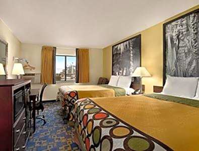 2 Queen Beds Non-Smoking