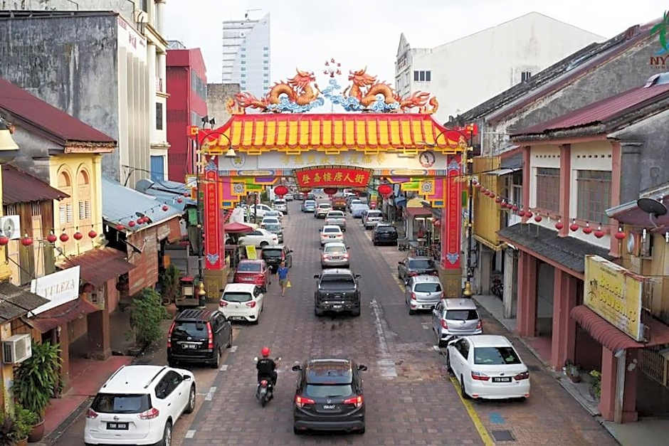 New Drawbridge Condo With Seaview and Pool