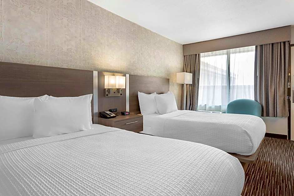 Best Western Mill River Manor