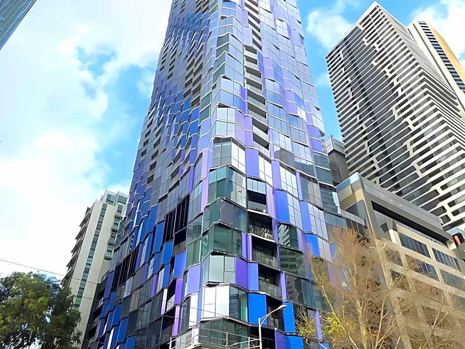 IFSuites (IFSTAYS) Light House Apartment