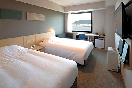 Twin Room - Non-Smoking