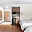 Holiday Inn Express Hotel & Suites Santa Cruz By IHG