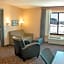 Grand Forks Lodge and Suites
