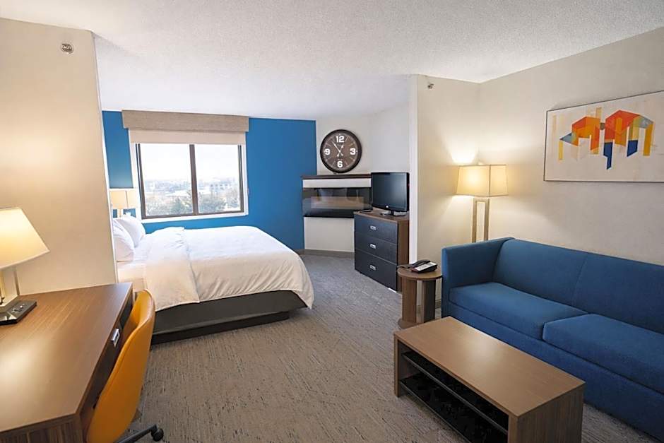 Holiday Inn Express Hotel & Suites St. Paul - Woodbury By IHG